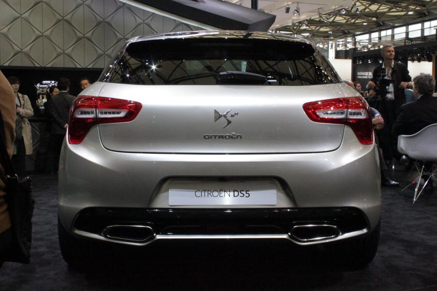  Citroen DS5 2012 года  (фото 107 из 182)